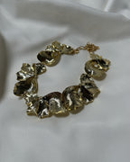 Yaprak Form Detaylı Altın Renk Çelik Kolye