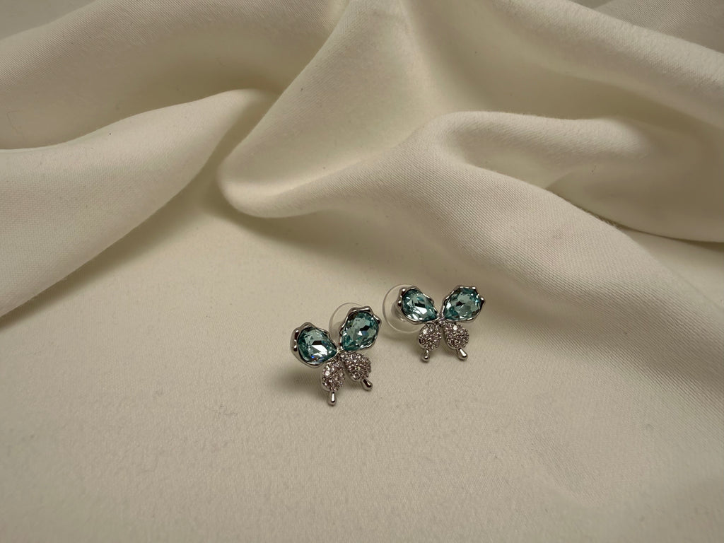 Turkuaz Taşlı Kelebek Figürlü Çelik Küpe