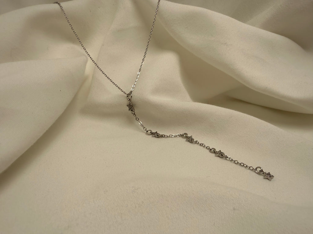 Yıldız Detaylı Taşlı Çelik Y Kolye