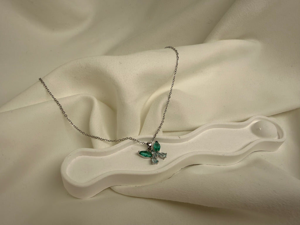 Turkuaz ve Mavi Taşlı Kelebek Çelik Kolye