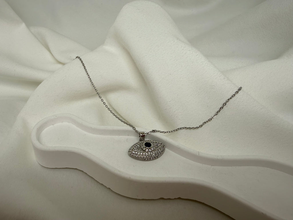 Göz Figürlü Taşlı Çelik Kolye