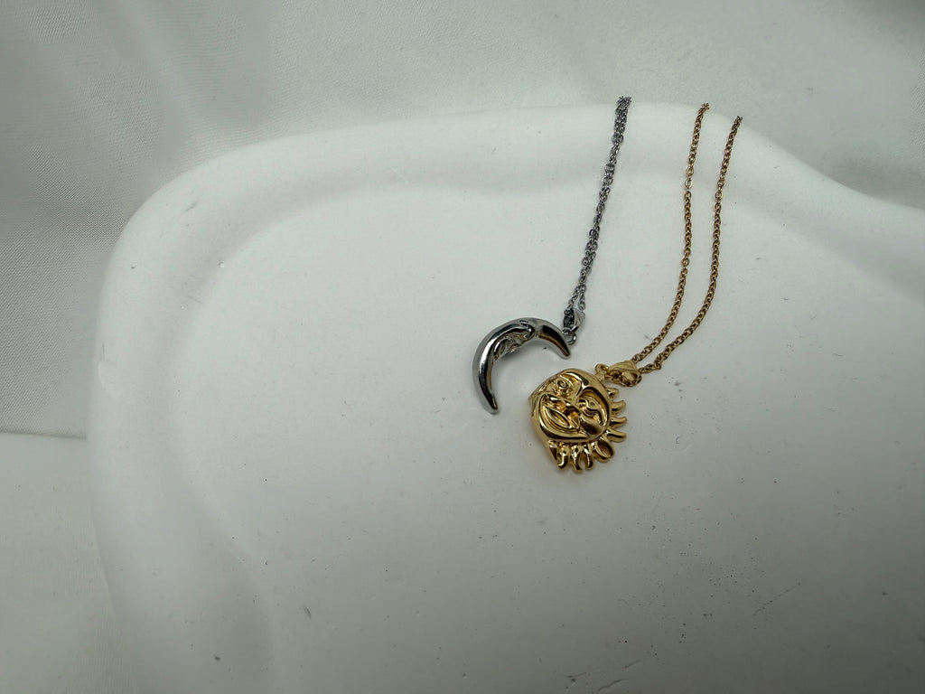 Güneş ve Ay Figürlü İkili Arkadaşlık Çelik Kolye