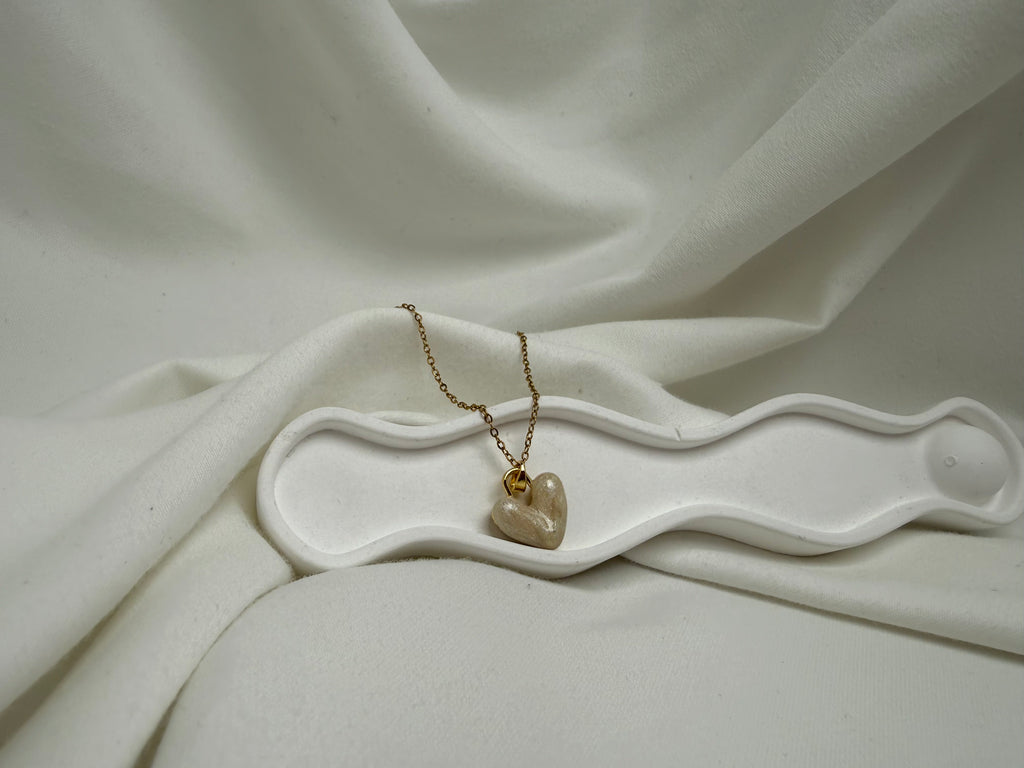 Mineli Kalp Çift Taraflı Çelik Kolye