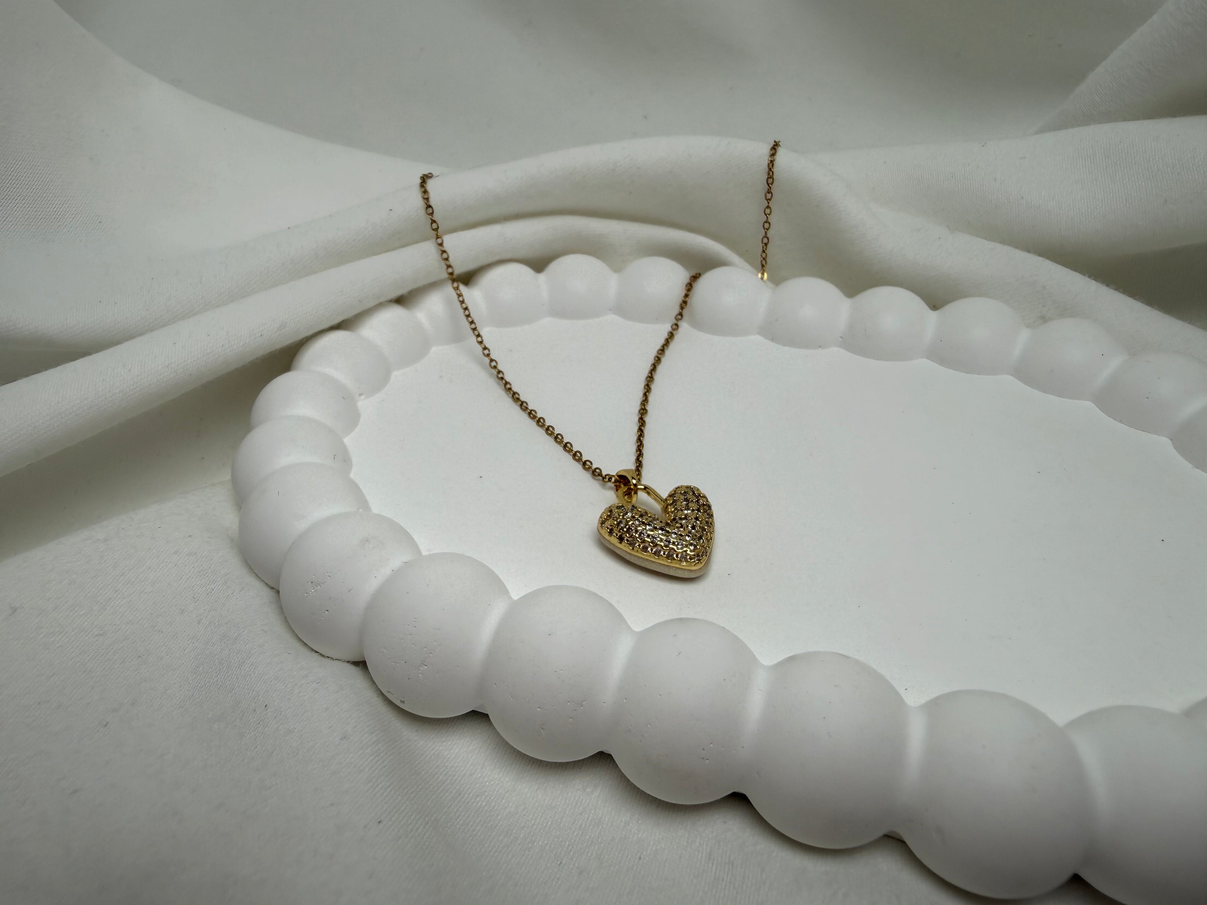 Mineli Kalp Çift Taraflı Çelik Kolye