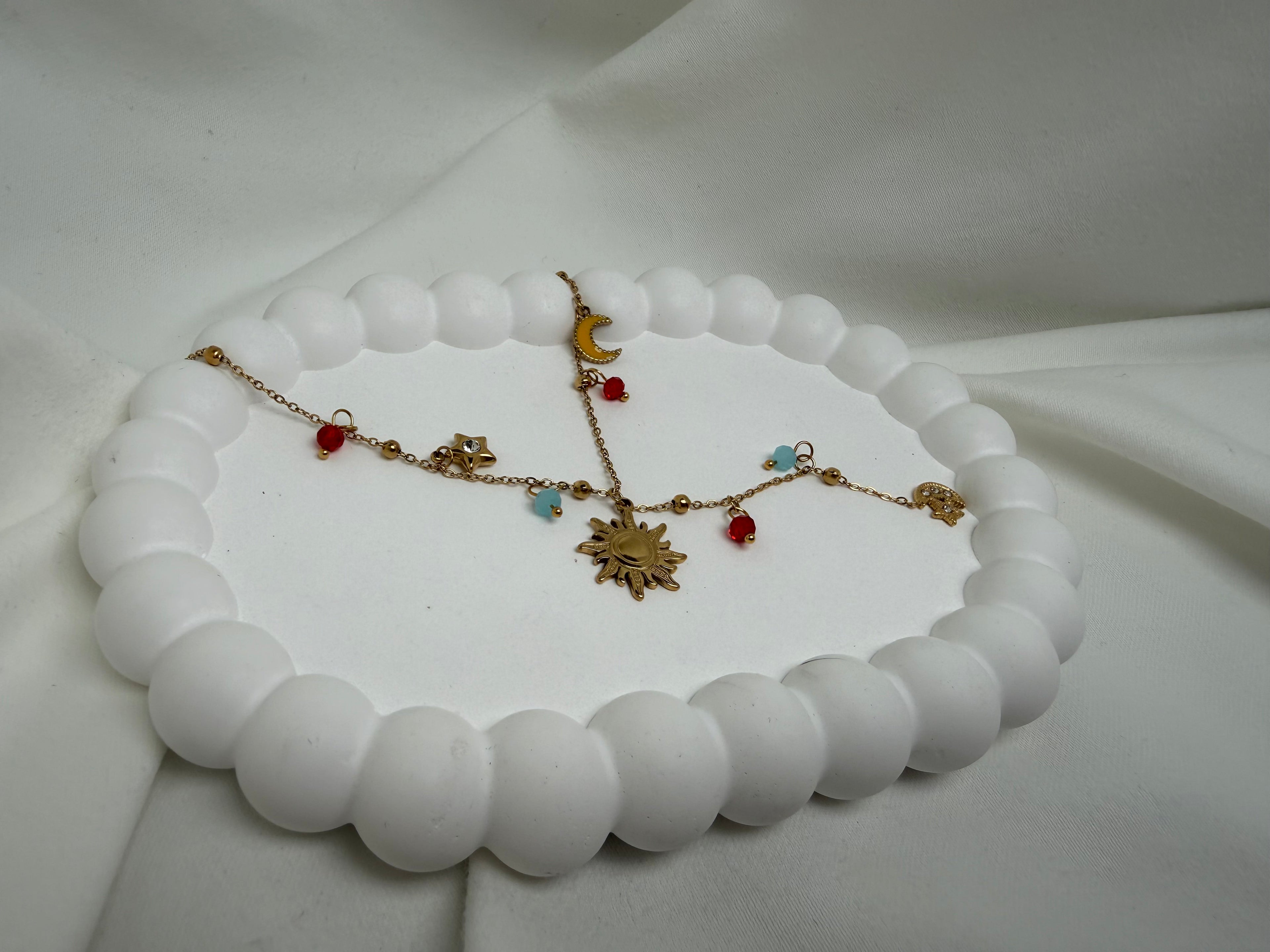 Güneş ve Ay Charmlı Renkli Boncuklu Çelik Y kolye