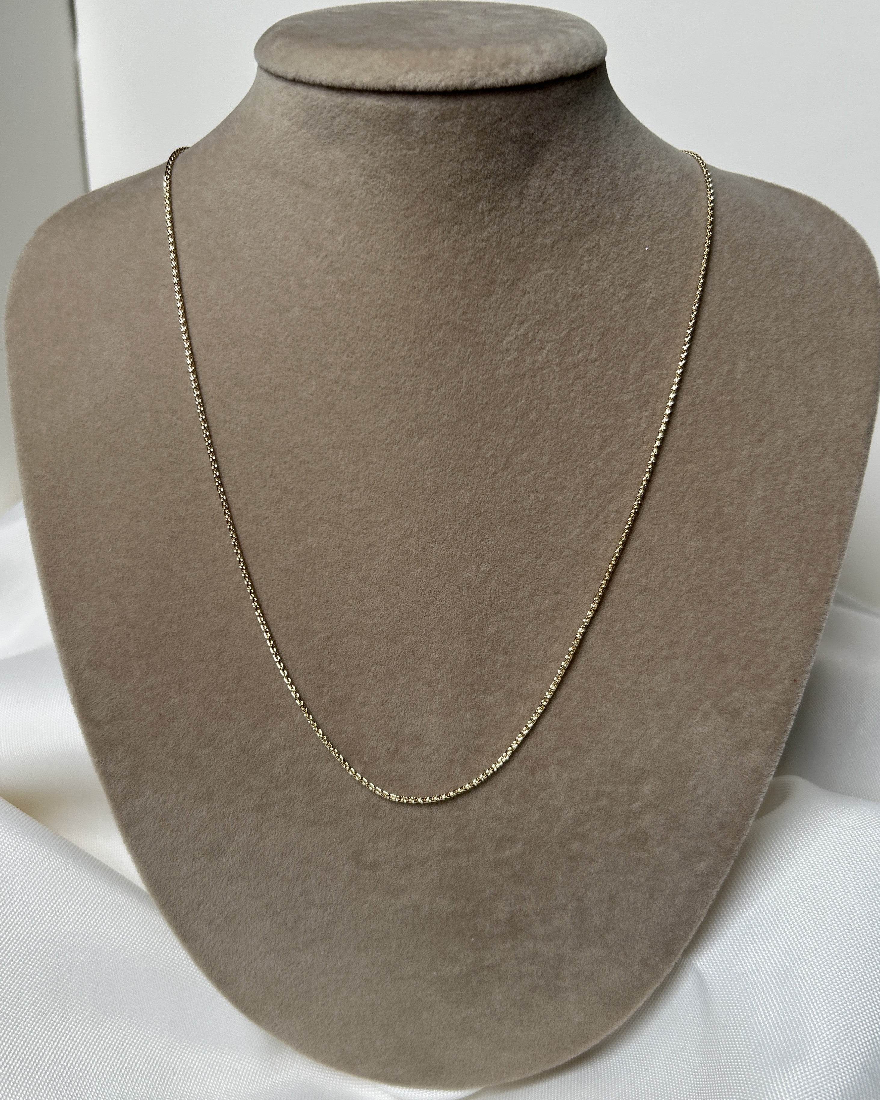 İnce Çelik Zincir Kolye