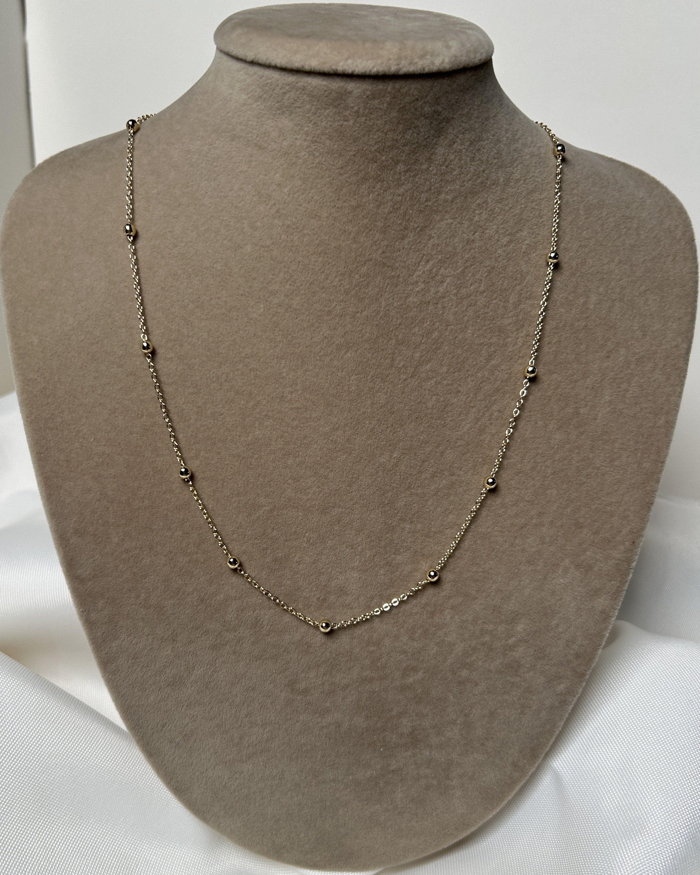 Top Zincir Çelik Kolye