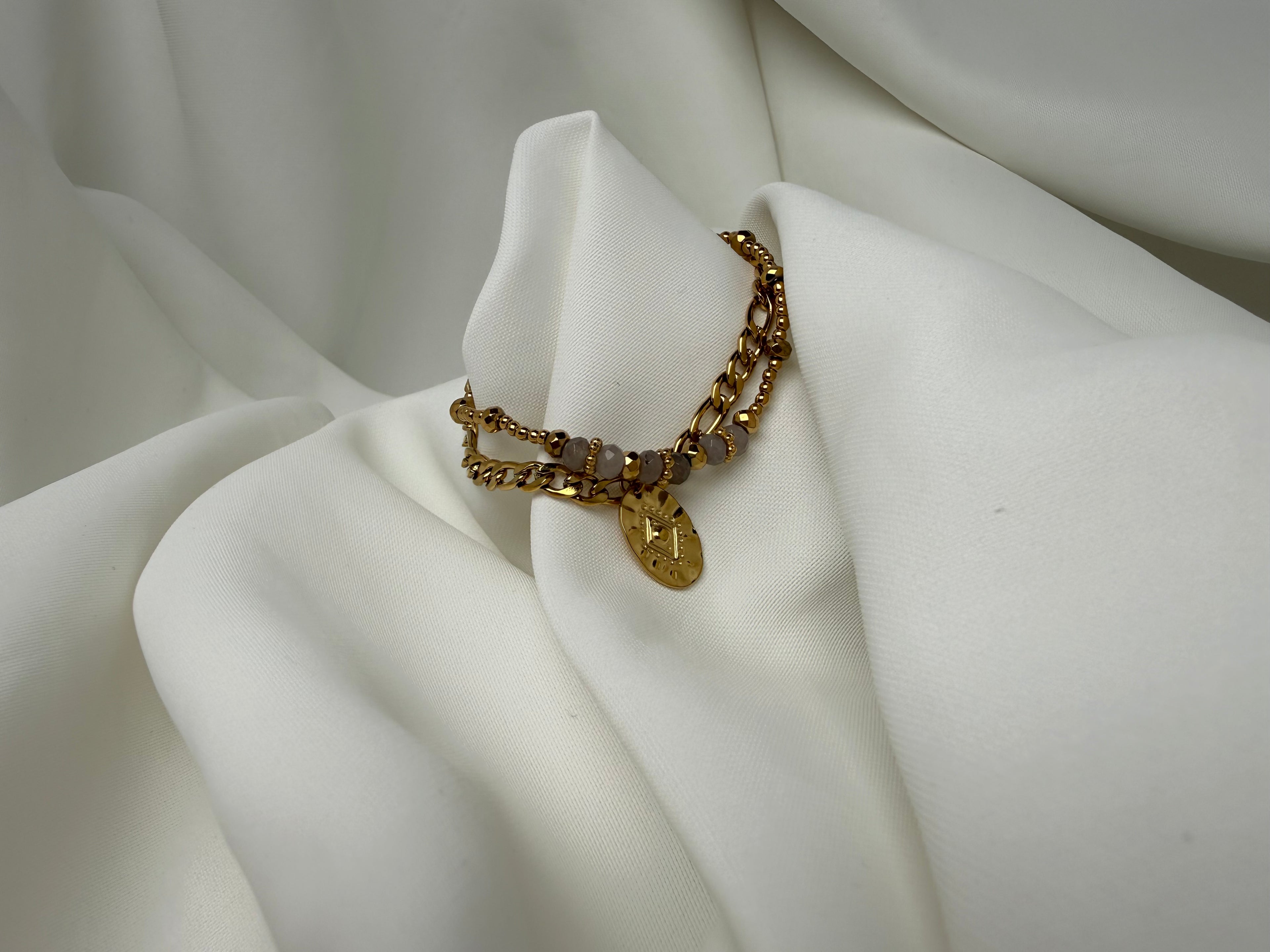 Çift Zincir Charmlı Boncuklu Çelik Bileklik