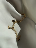 Ay Dede Yıldız Charmlı Top ve Ataç Zincir Çelik Bileklik