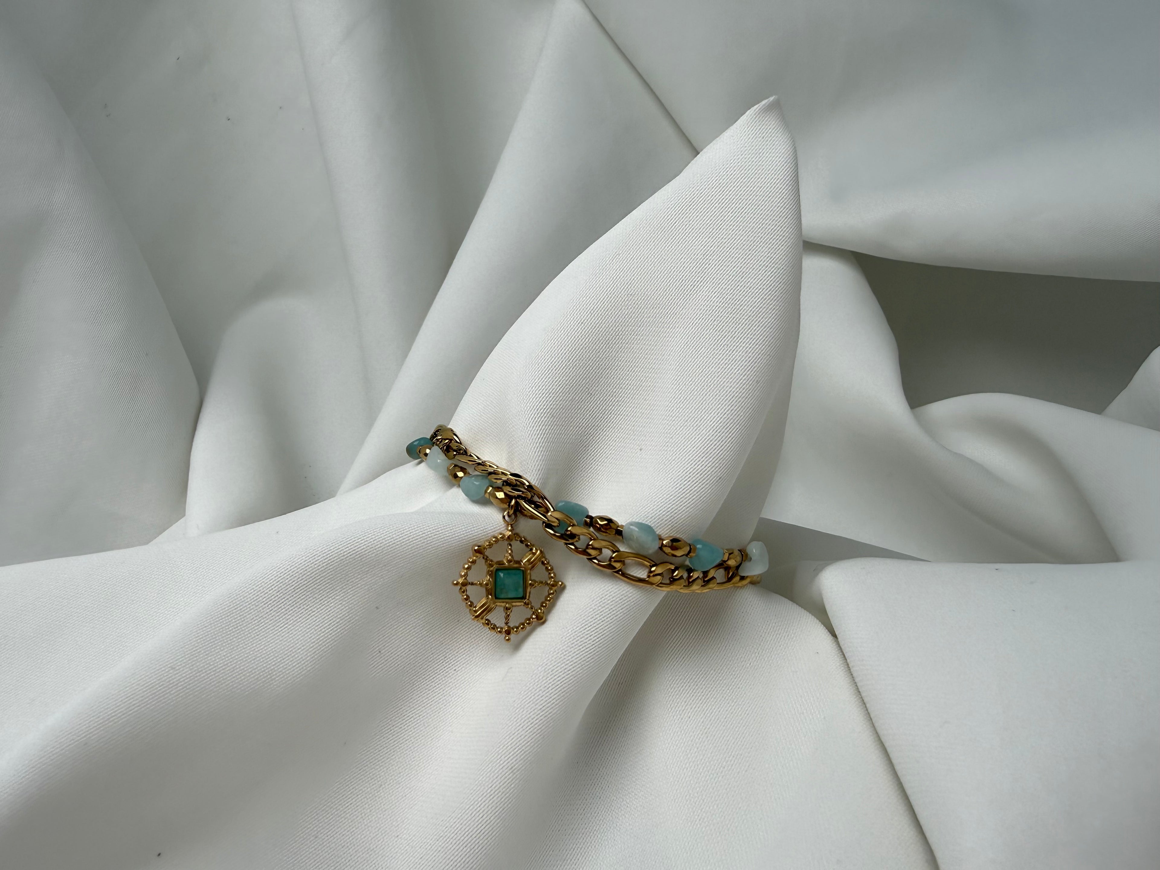 Çift Zincir Charmlı Boncuklu Çelik Bileklik