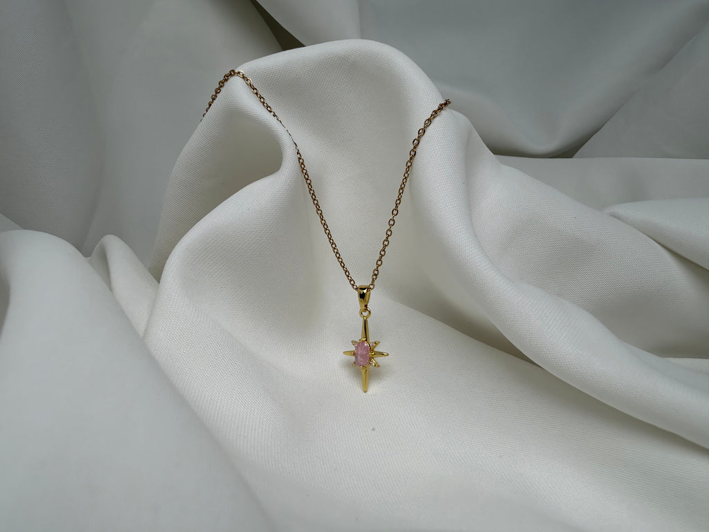 Pembe Taşlı Kuzey Yıldızı Çelik Kolye