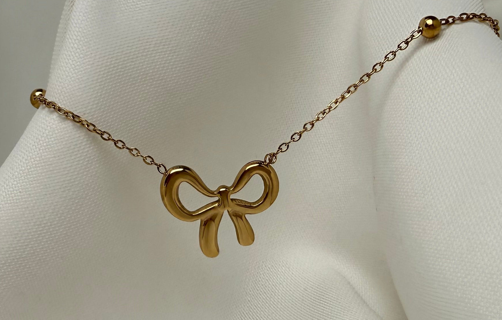 Fiyonk Kurdele Çelik Bileklik