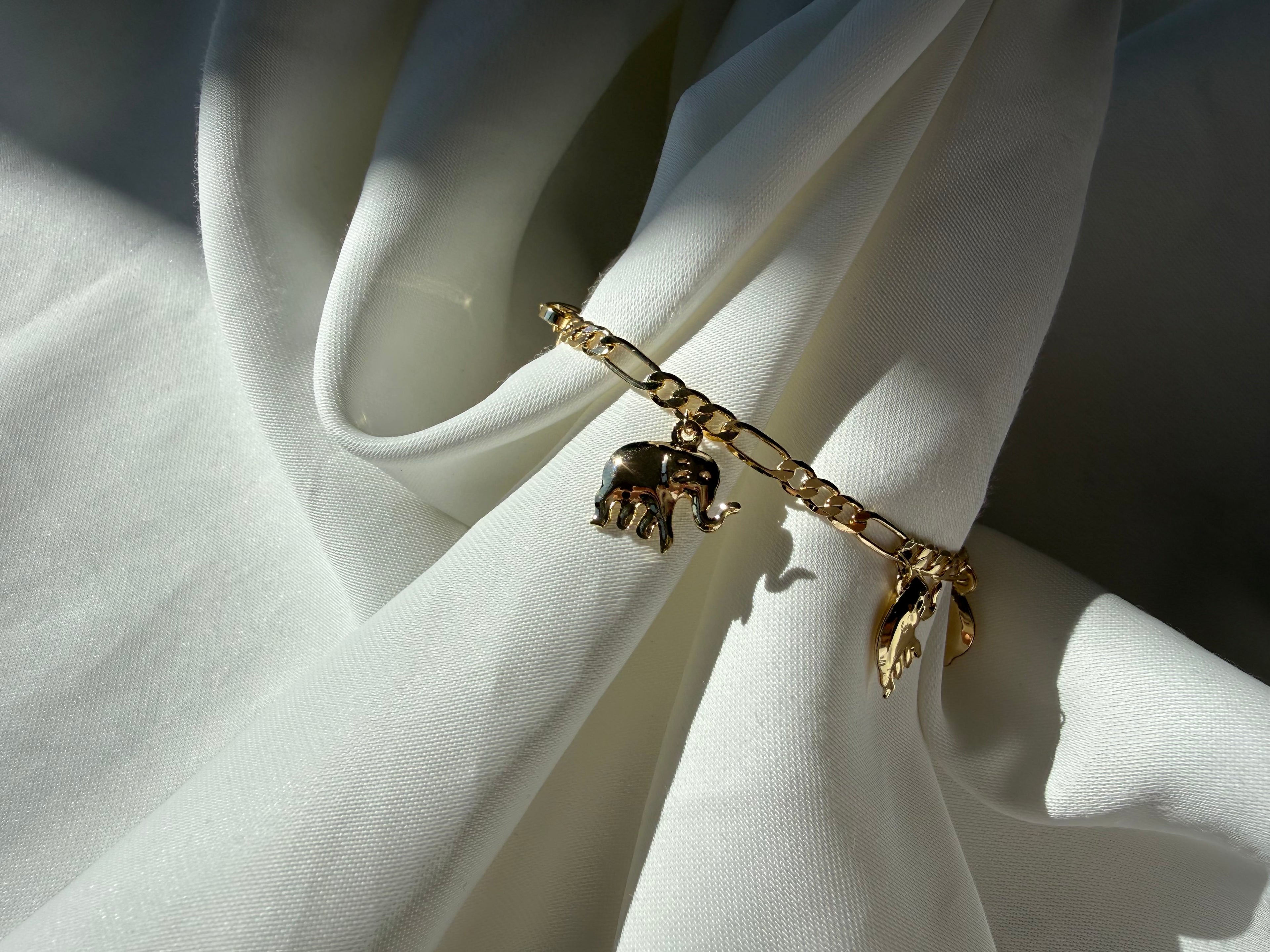 Fil Charmlı Çelik Zincir Bileklik