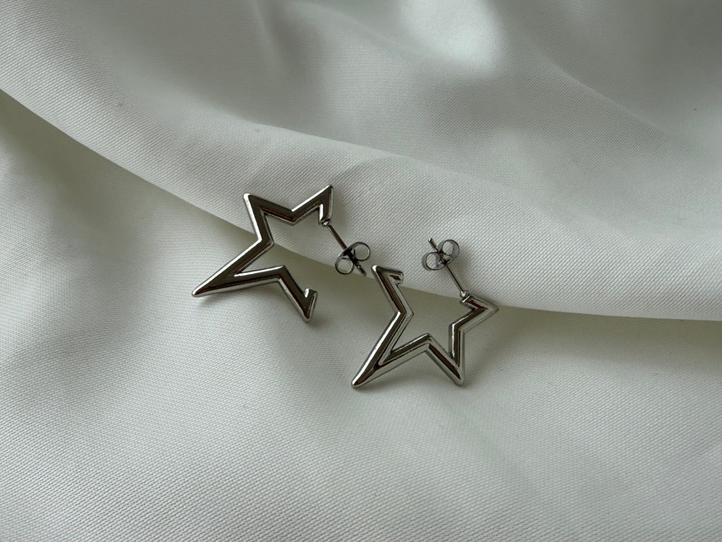 Yıldız Form Halka Çelik Küpe