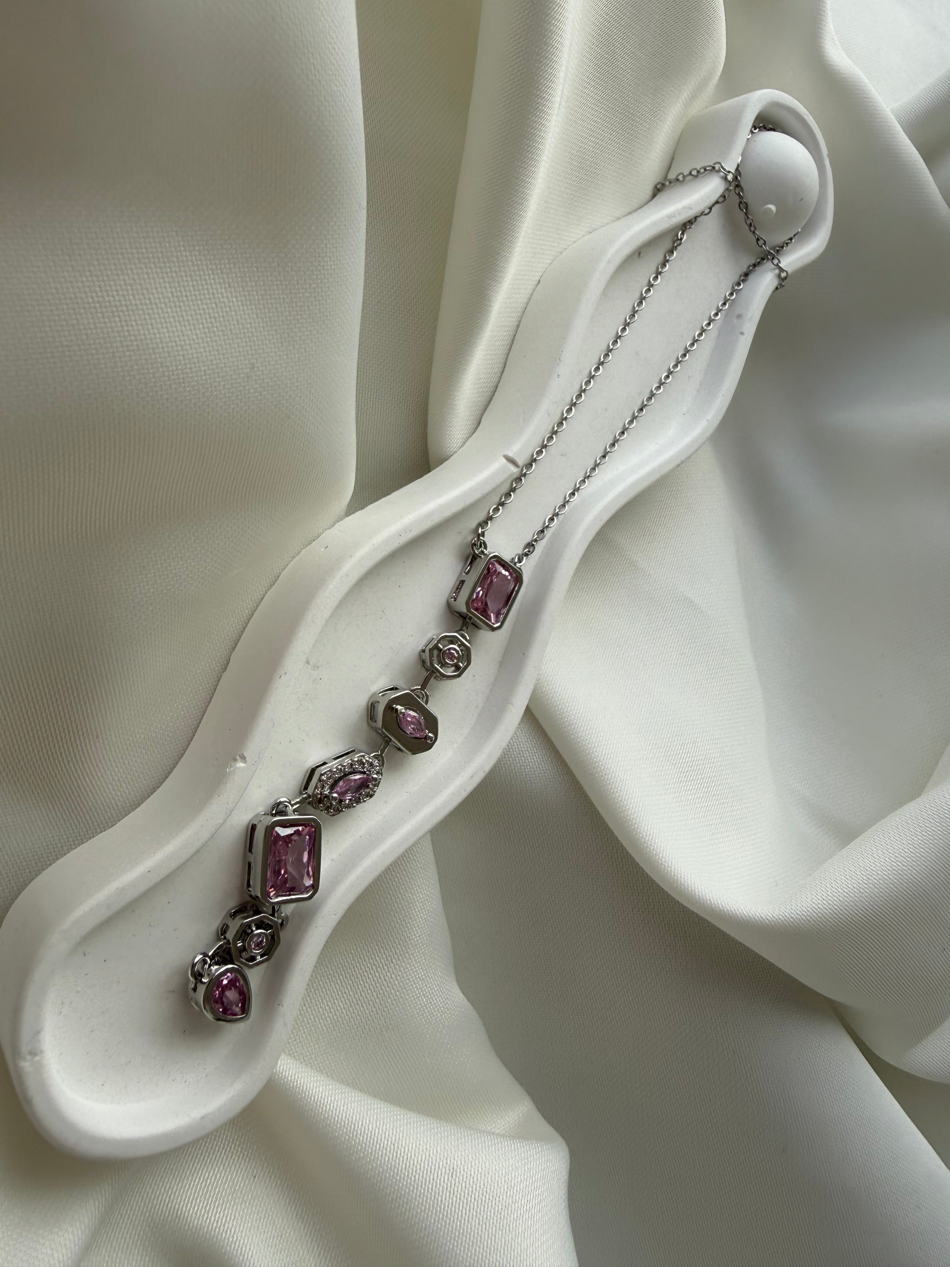 7 Element Pembe Taşlı Çelik Y Kolye