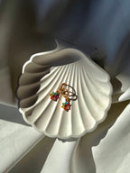 Renkli Taşlı Sallantılı Çiçekli Çelik Küpe