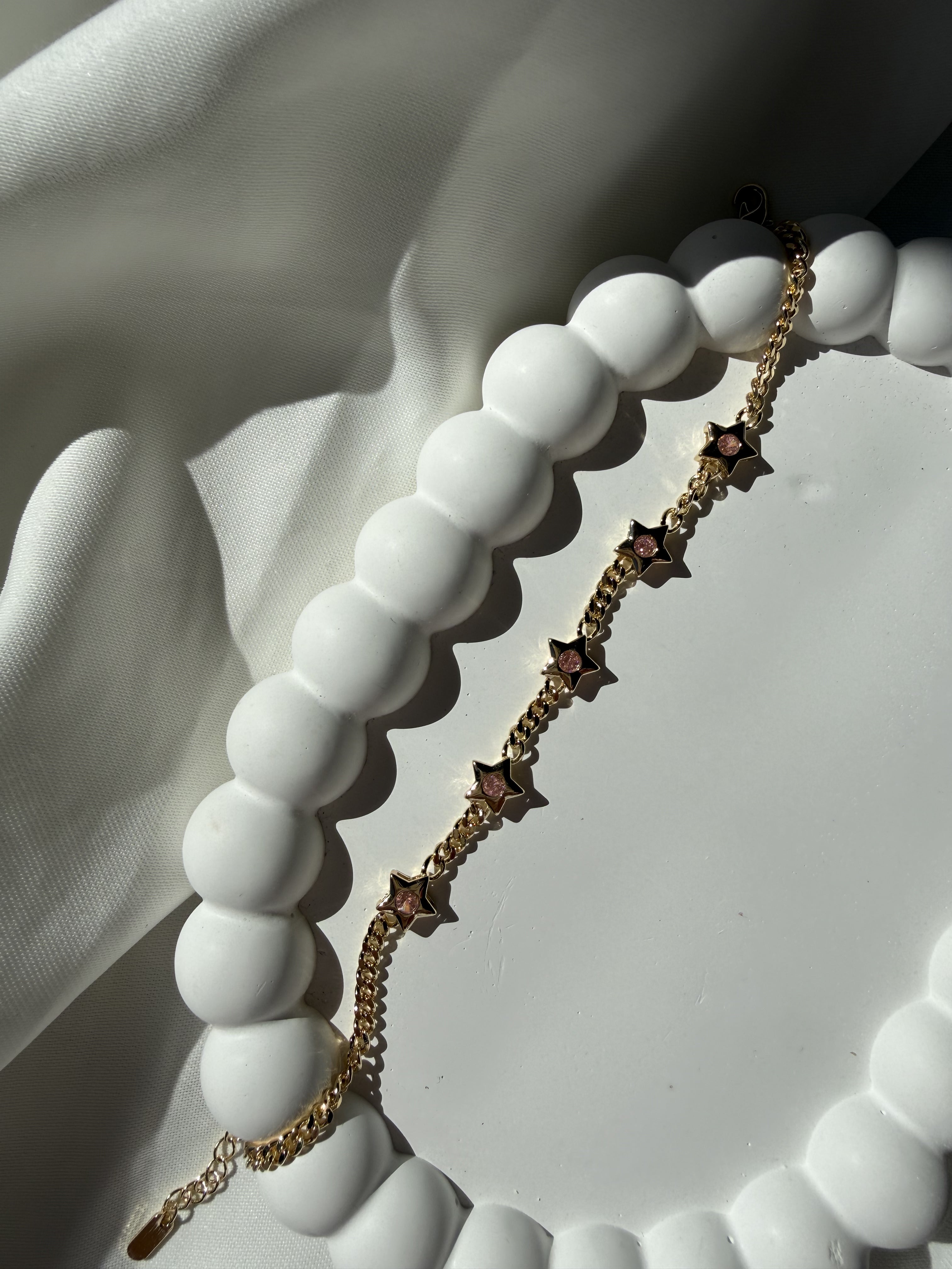 Pembe Zirkon Taşlı Yıldızlı Çelik Bileklik