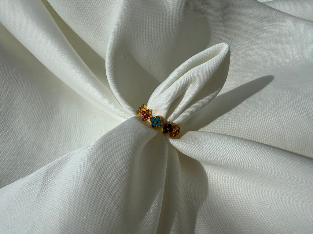 Renkli Çiçekli Tam Tur Çelik Yüzük