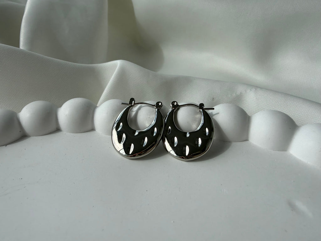 Çizgili Halka Çelik Küpe